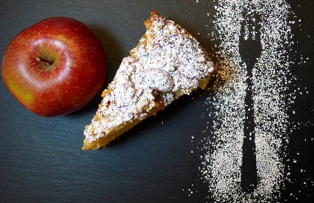 עוגת תפוחים טבעונית